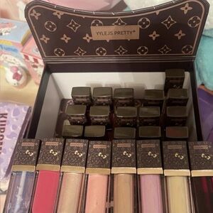 Designer Print Hello Kitty Lip Gloss Vault with Gold Accents